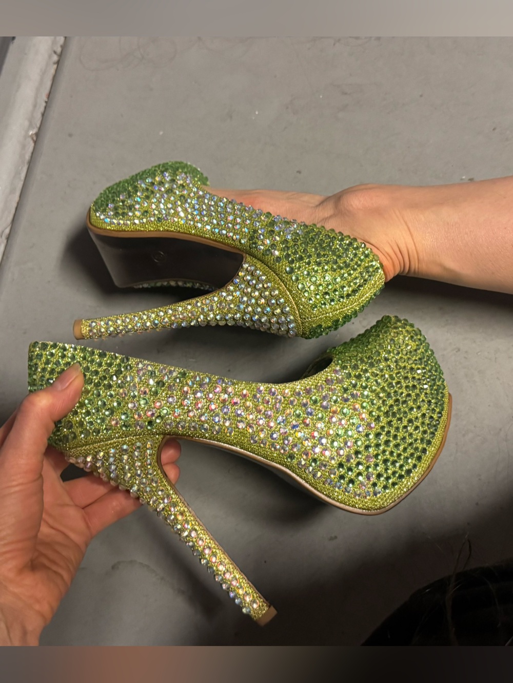 Green Crystal Embellished Platform High Heels - Women US 8